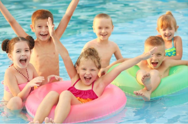 piscine 25 -600
